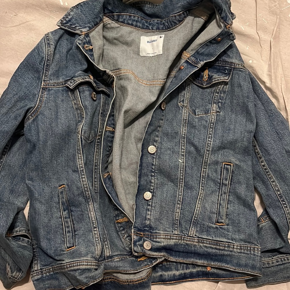 Old navy blue jean jacket size L